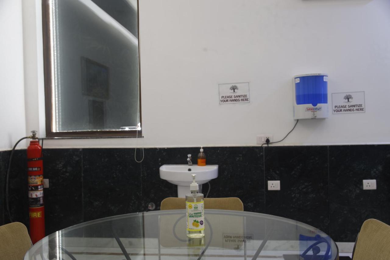 مبيت وإفطار نيودلهي Peepal Tree Residency المظهر الخارجي الصورة