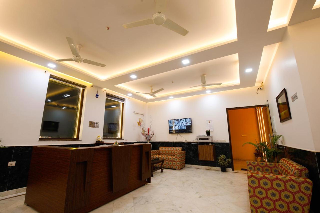 مبيت وإفطار نيودلهي Peepal Tree Residency المظهر الخارجي الصورة